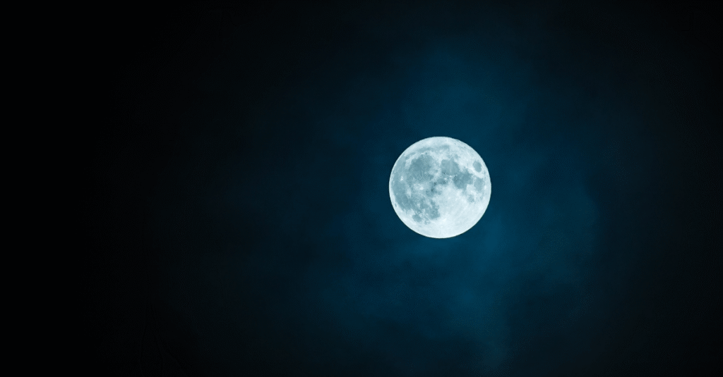 Full Moon August 2025