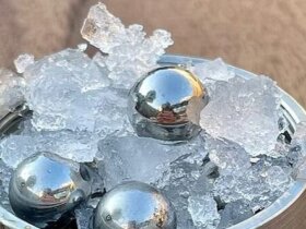Electricity from Ice